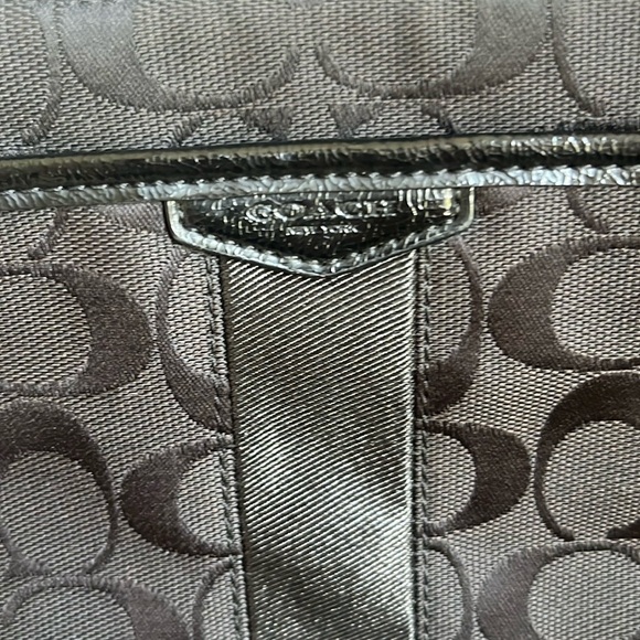 Coach Swing-pack Black Crossbody Bag - Picture 3 of 12